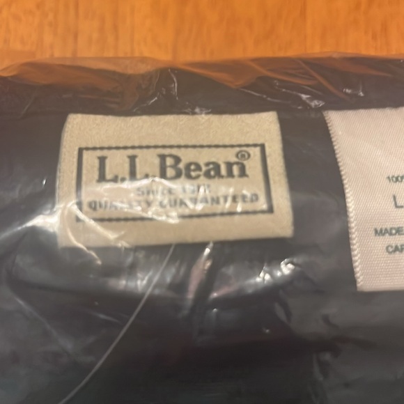 L.L. Bean size large new with tags, black watch tartan flannel pajamas - Picture 2 of 4